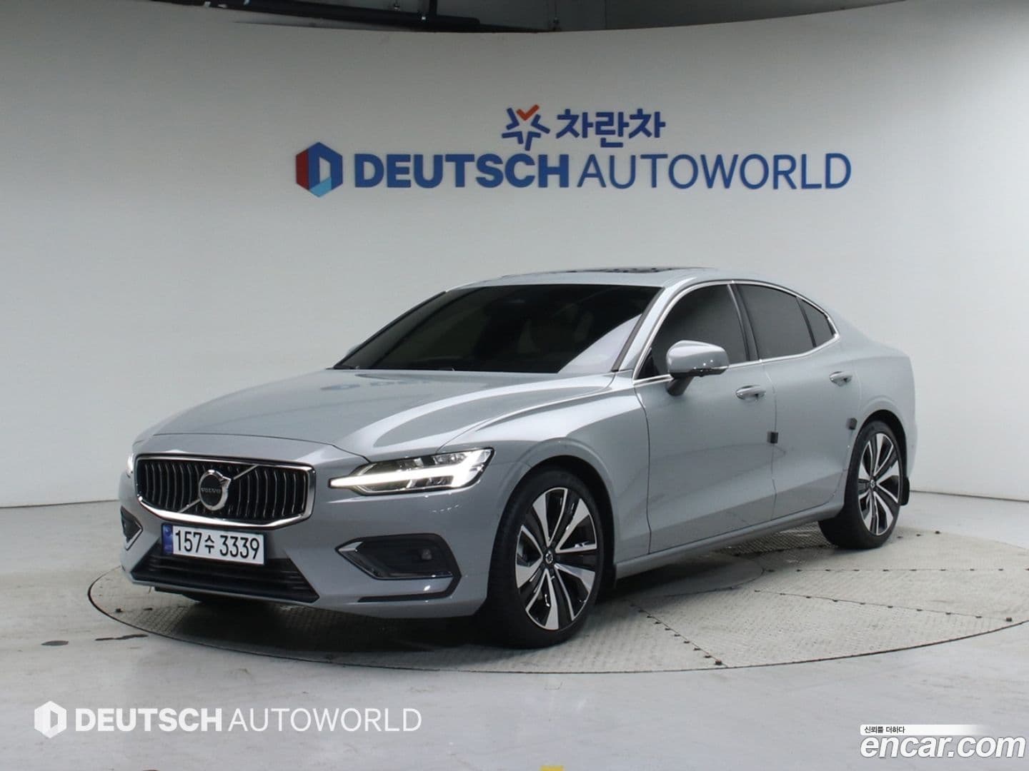 Main__Slider__Photo:S60 Volvo 2025.1-0