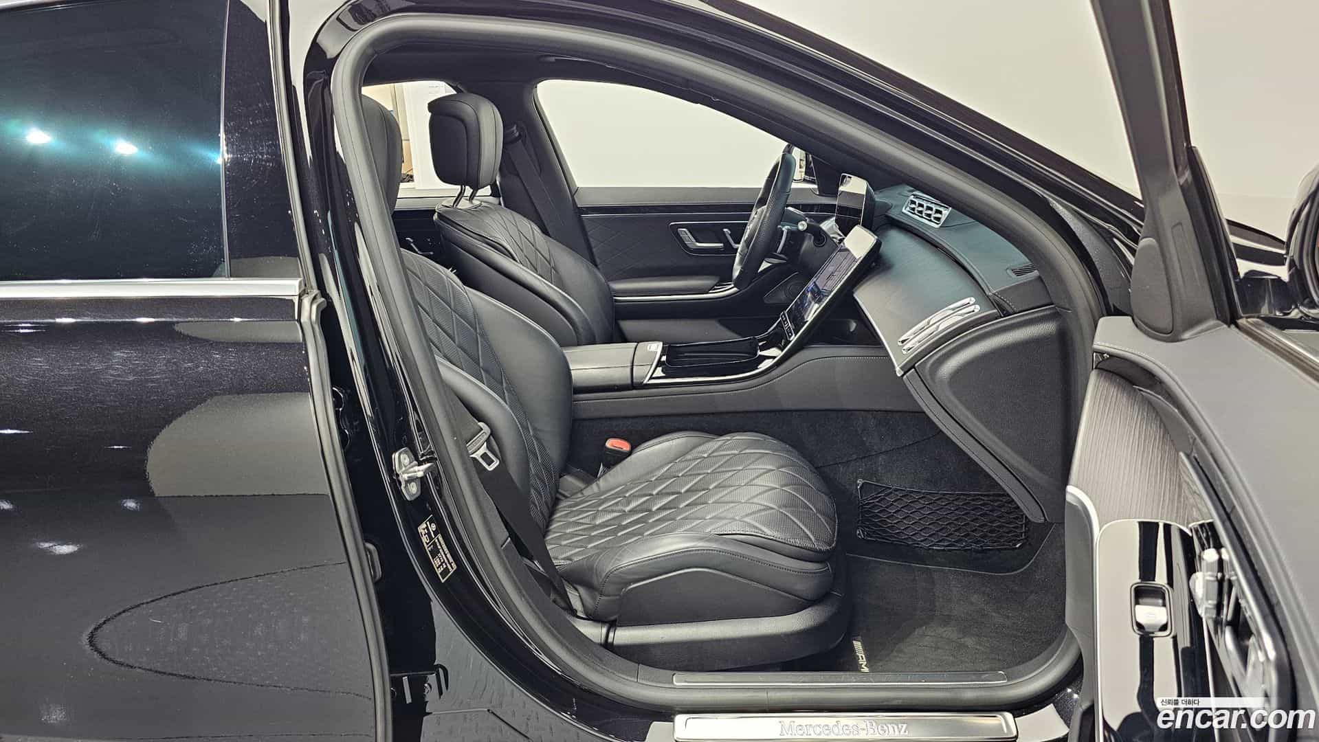 S-Class Mercedes-Benz 2021.4-INNER-010