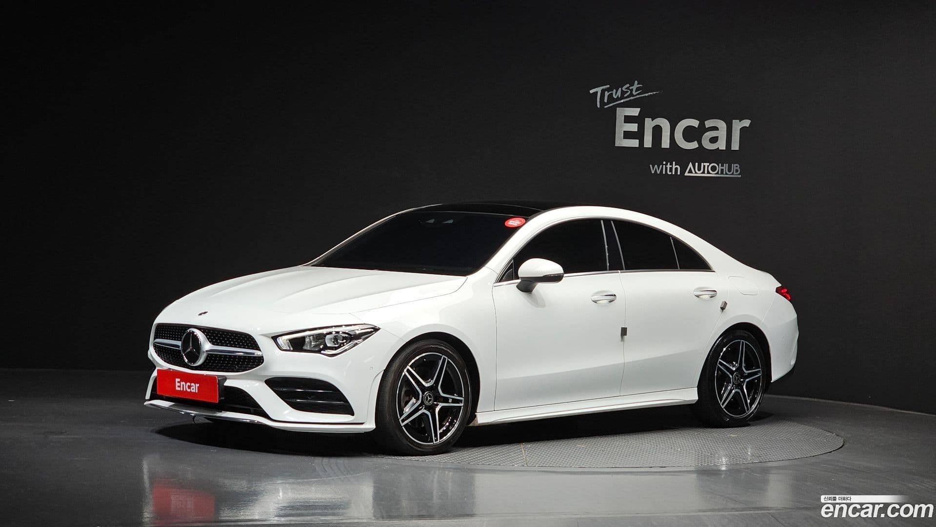 Main__Slider__Photo:CLA-Class Mercedes-Benz 2022.1-0