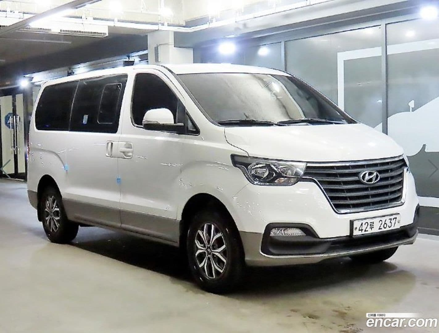 Main__Slider__Photo:Starex Hyundai 2018.11-0