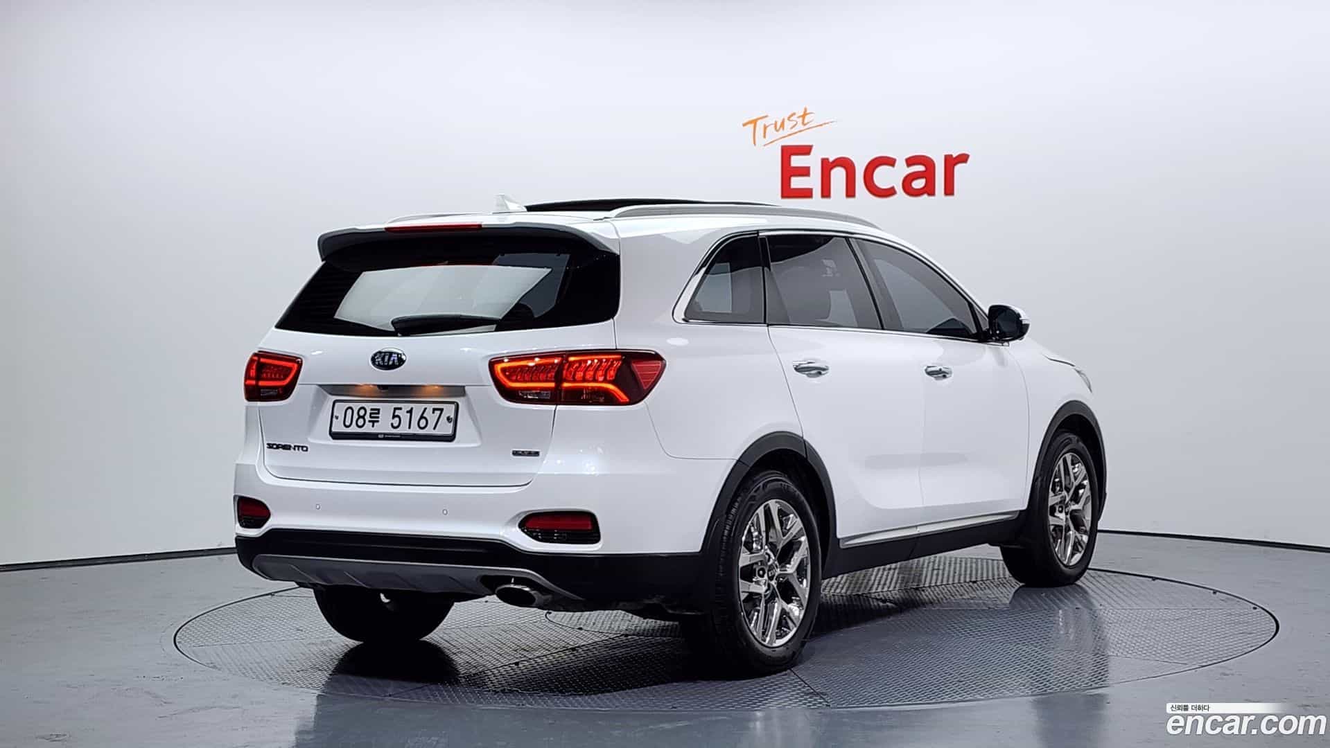 Sorento Kia 2019.6-OUTER-002