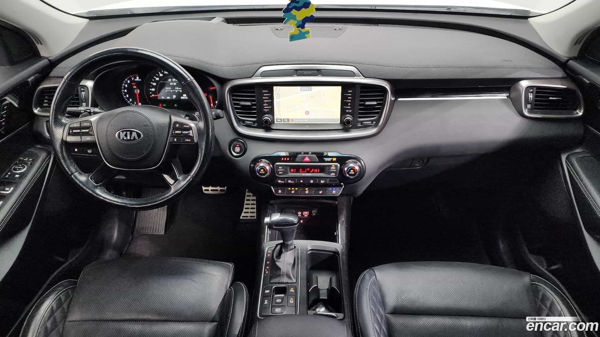 Sorento Kia 2019.6-INNER-007