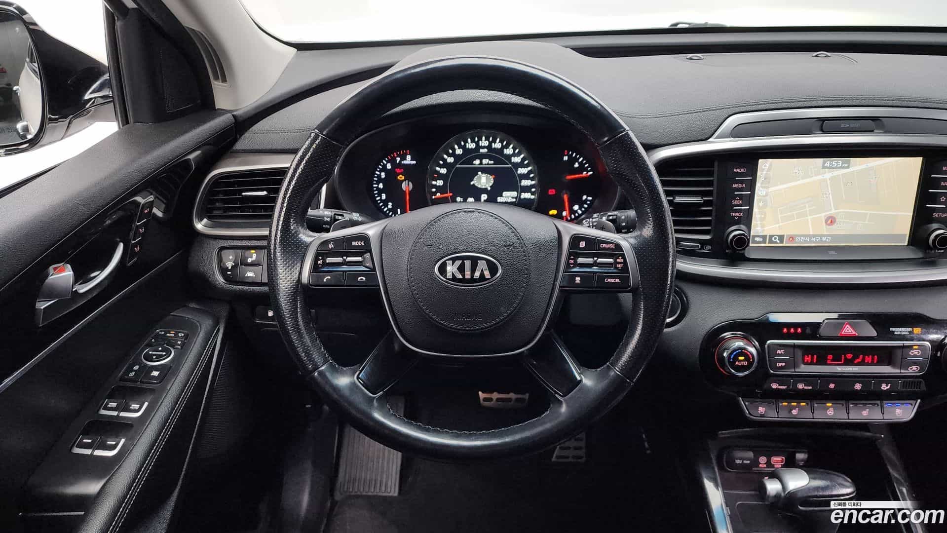 Sorento Kia 2019.6-OPTION-017
