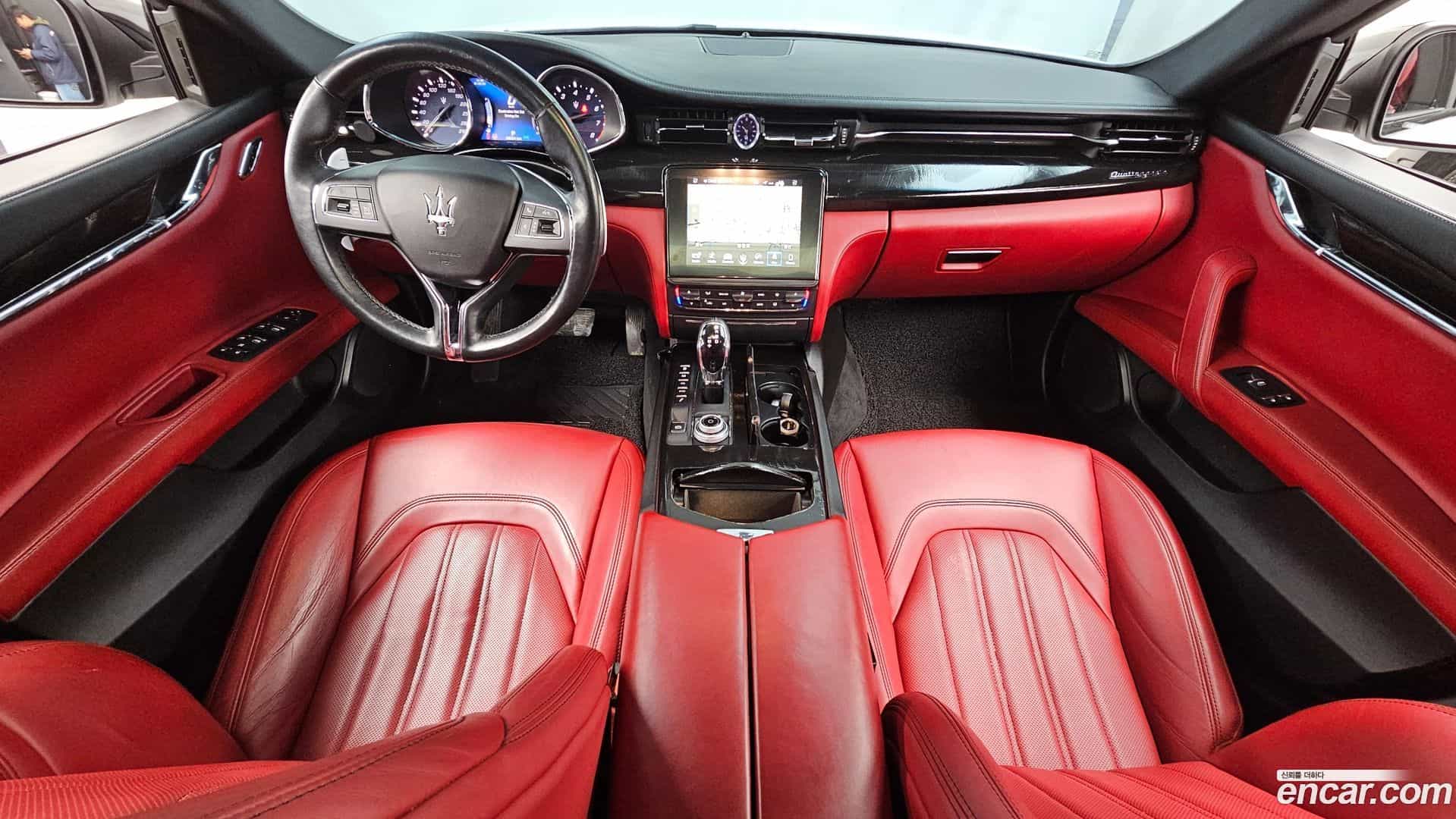 Quattroporte Maserati 2018.11-INNER-007