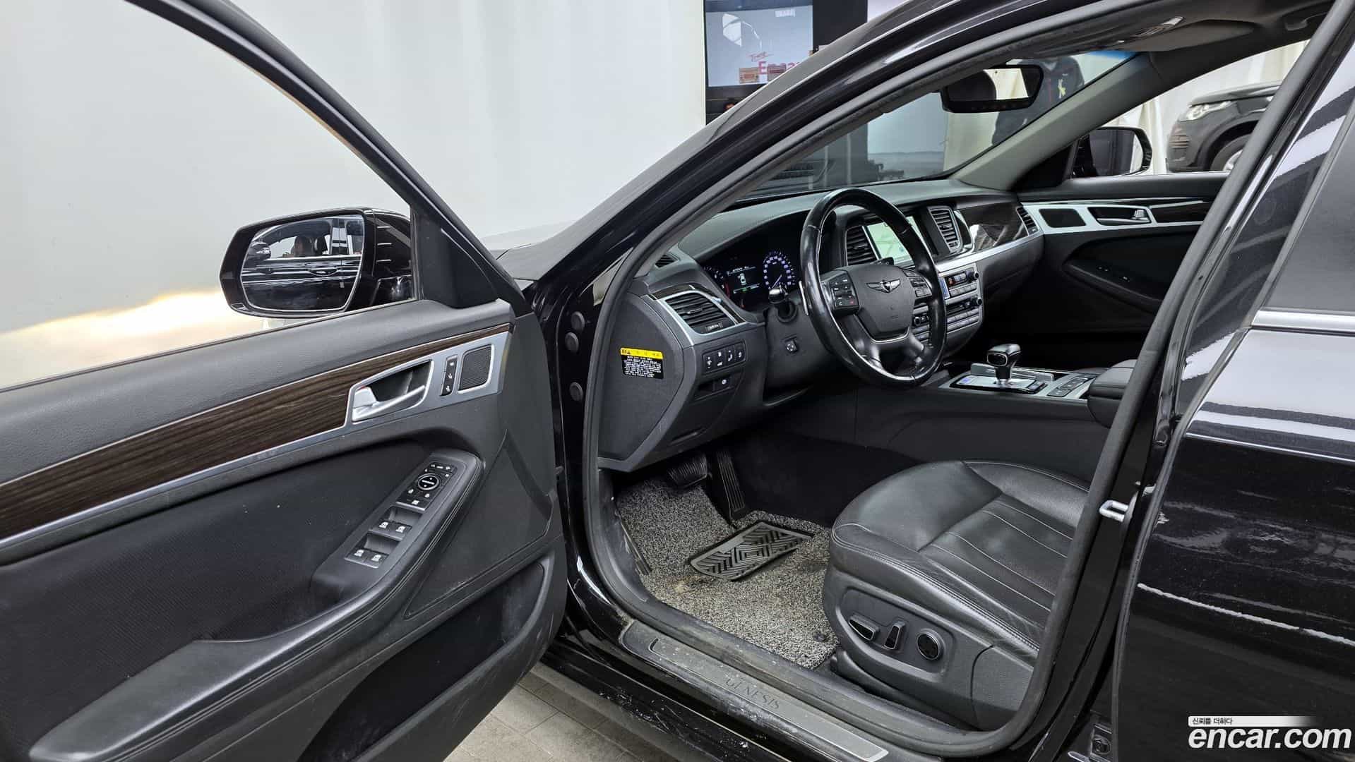 G80 Genesis 2018.2-INNER-010