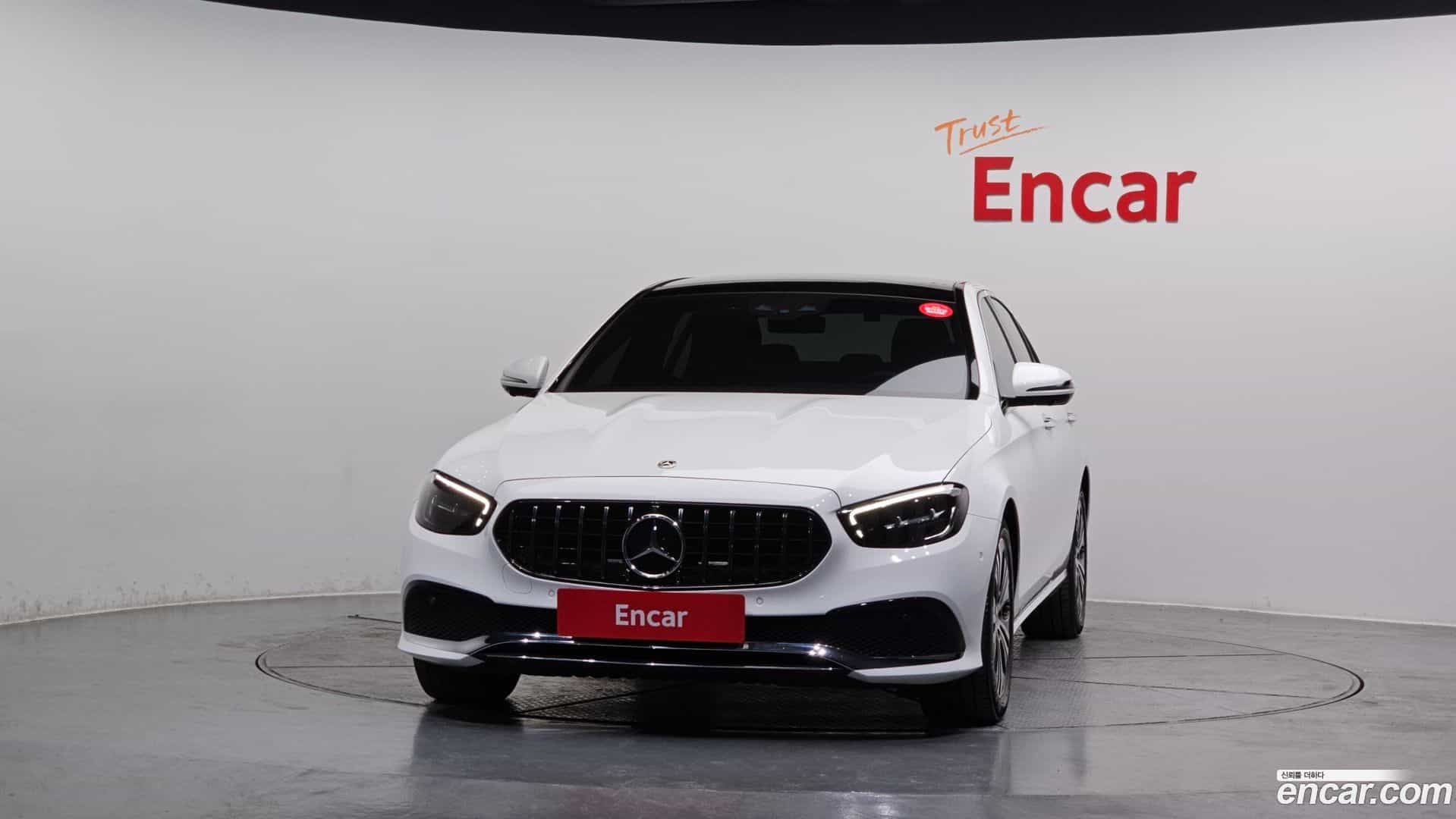 E-Class Mercedes-Benz 2022.4-OUTER-003
