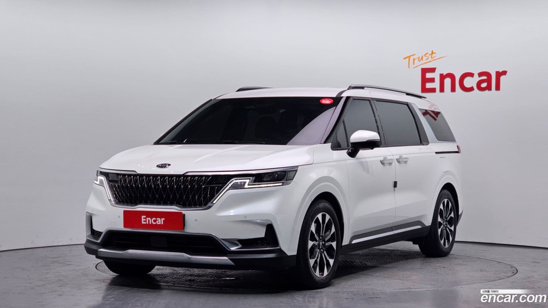 Main__Slider__Photo:Canival Kia 2021.2-0