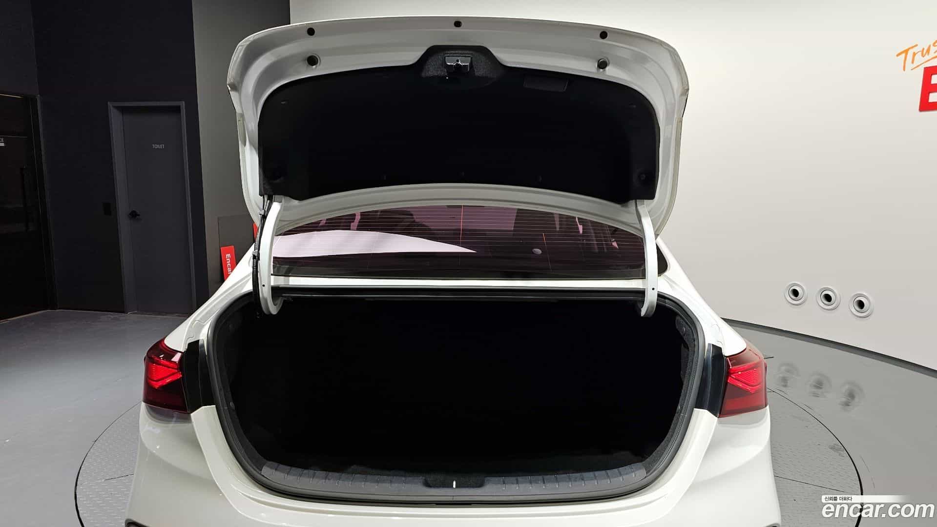 K3 Kia 2019.7-OPTION-024