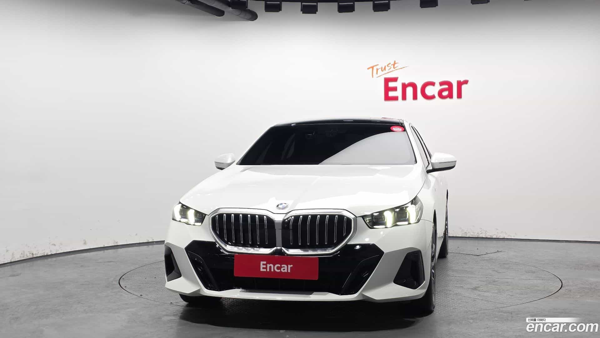 5-Series BMW 2025.3-OUTER-003
