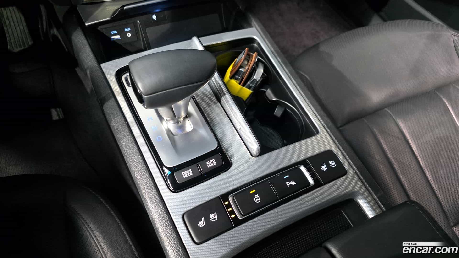 G80 Genesis 2016.8-INNER-009