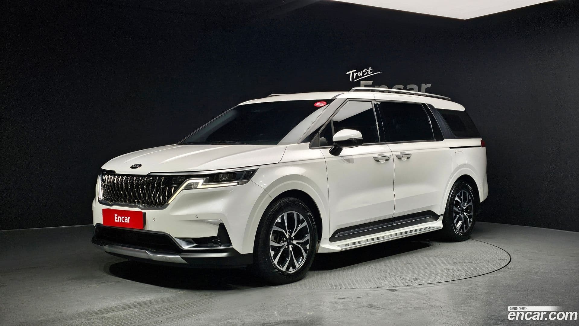 Main__Slider__Photo:Canival Kia 2021.0-0