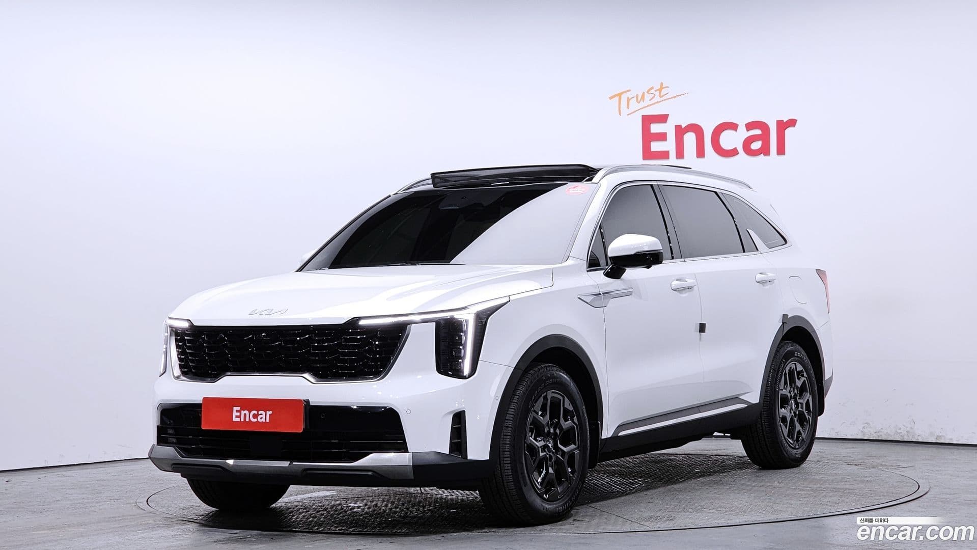 Main__Slider__Photo:Sorento Kia 2024.0-0