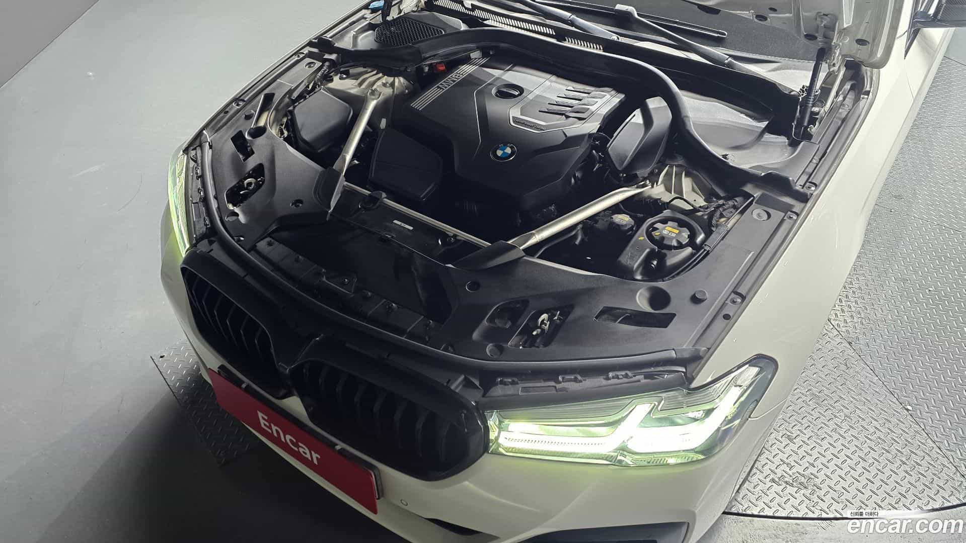 5-Series BMW 2021.0-INNER-006