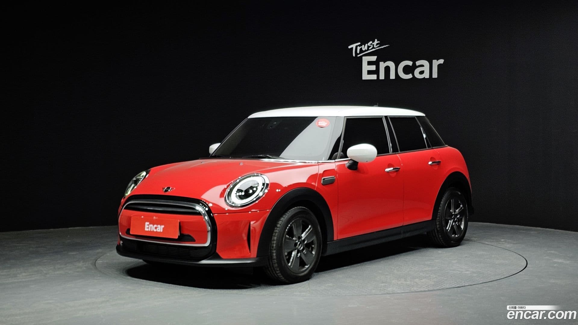 Main__Slider__Photo:Cooper Mini 2023.6-0