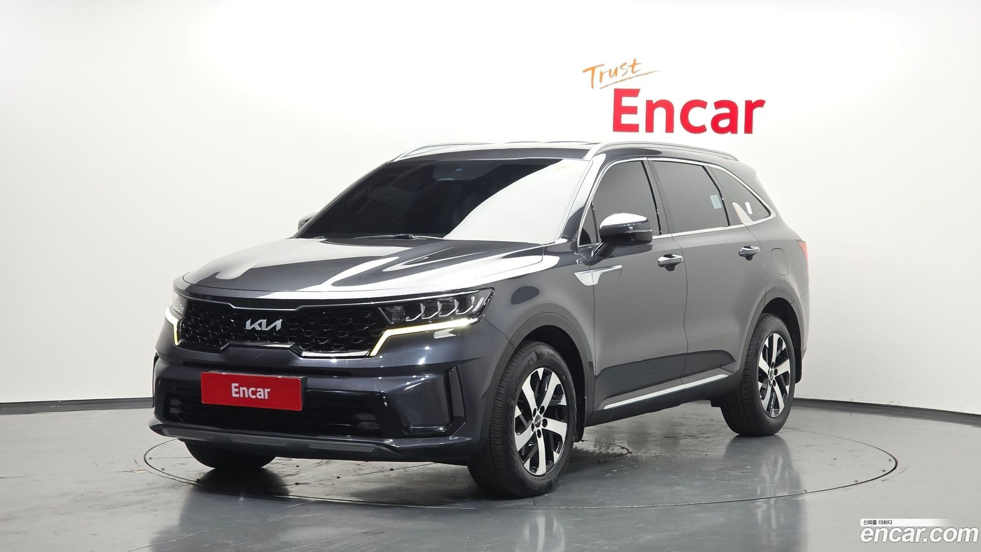 Main__Slider__Photo:Sorento Kia 2022.0-0