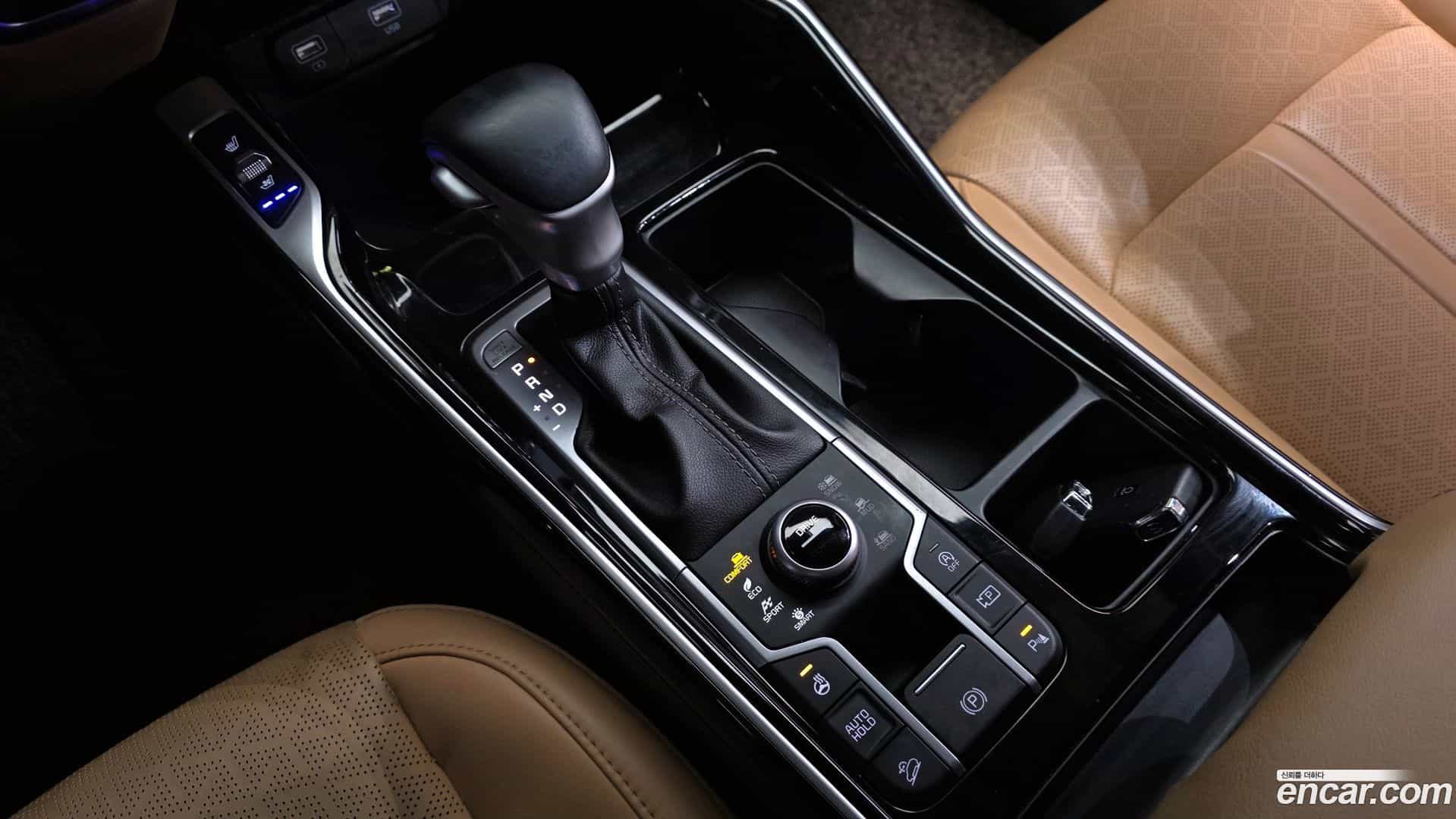Sorento Kia 2022.0-INNER-009