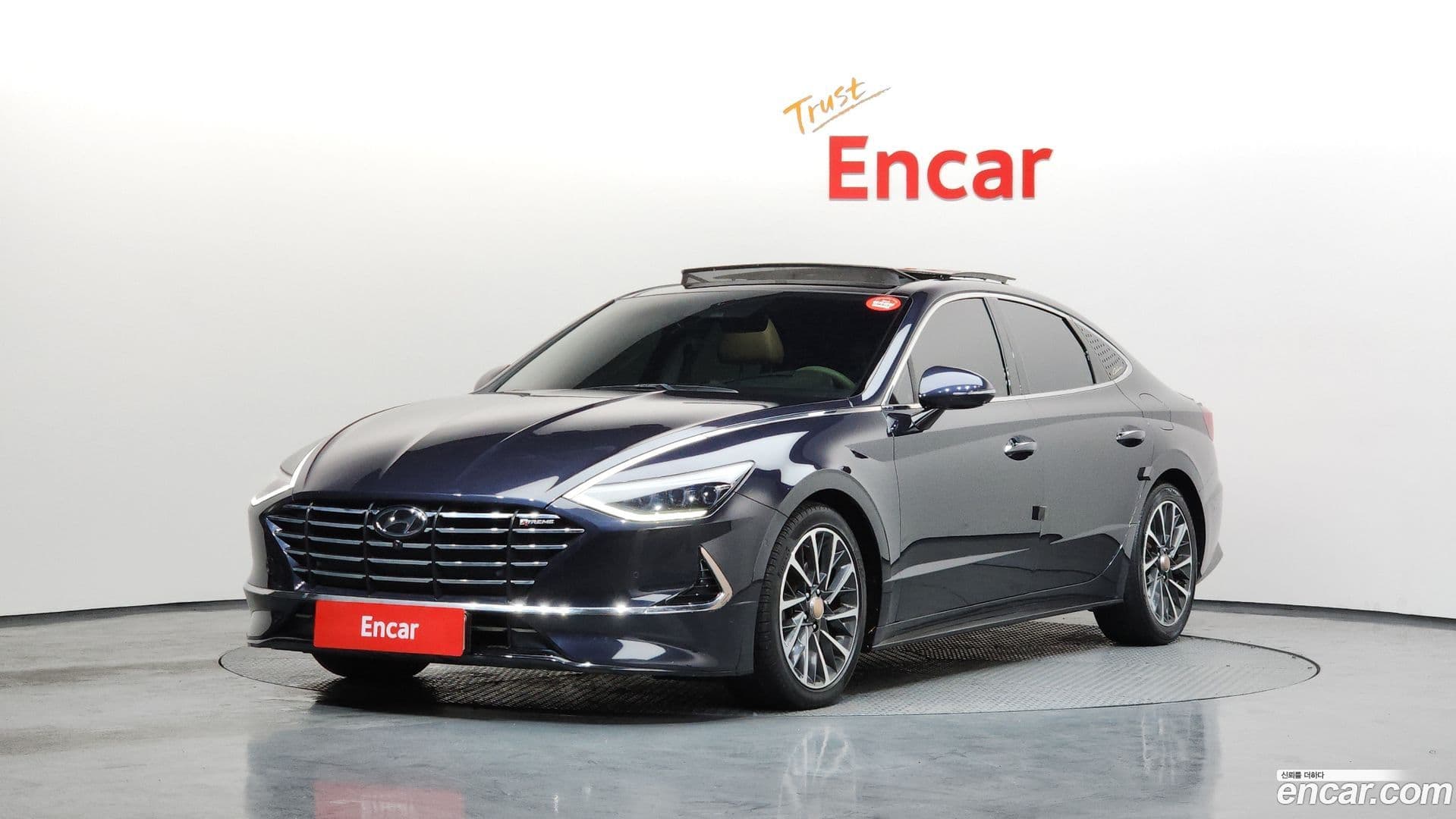 Main__Slider__Photo:Sonata Hyundai 2019.4-0