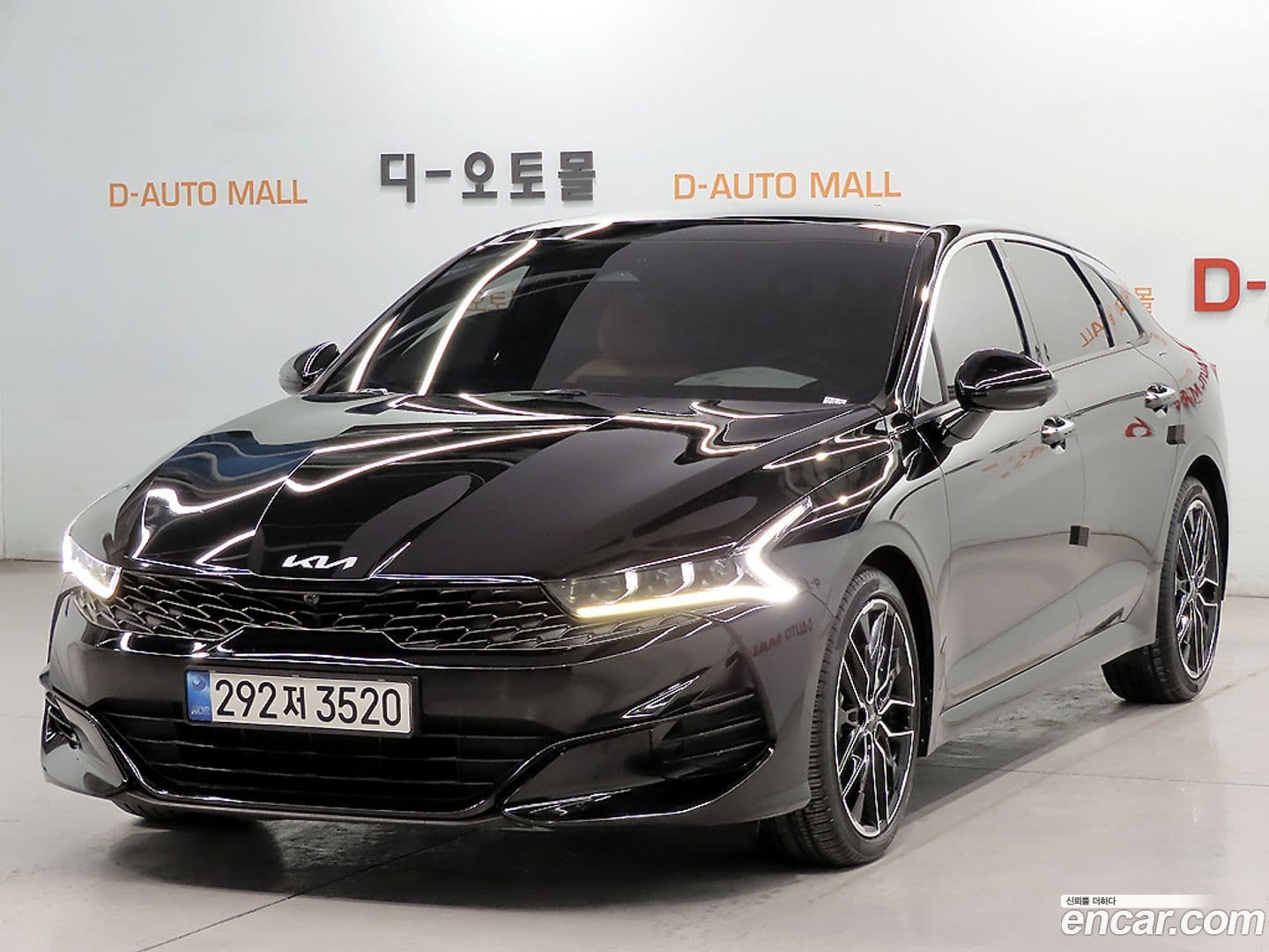 Main__Slider__Photo:K5 Kia 2022.3-0