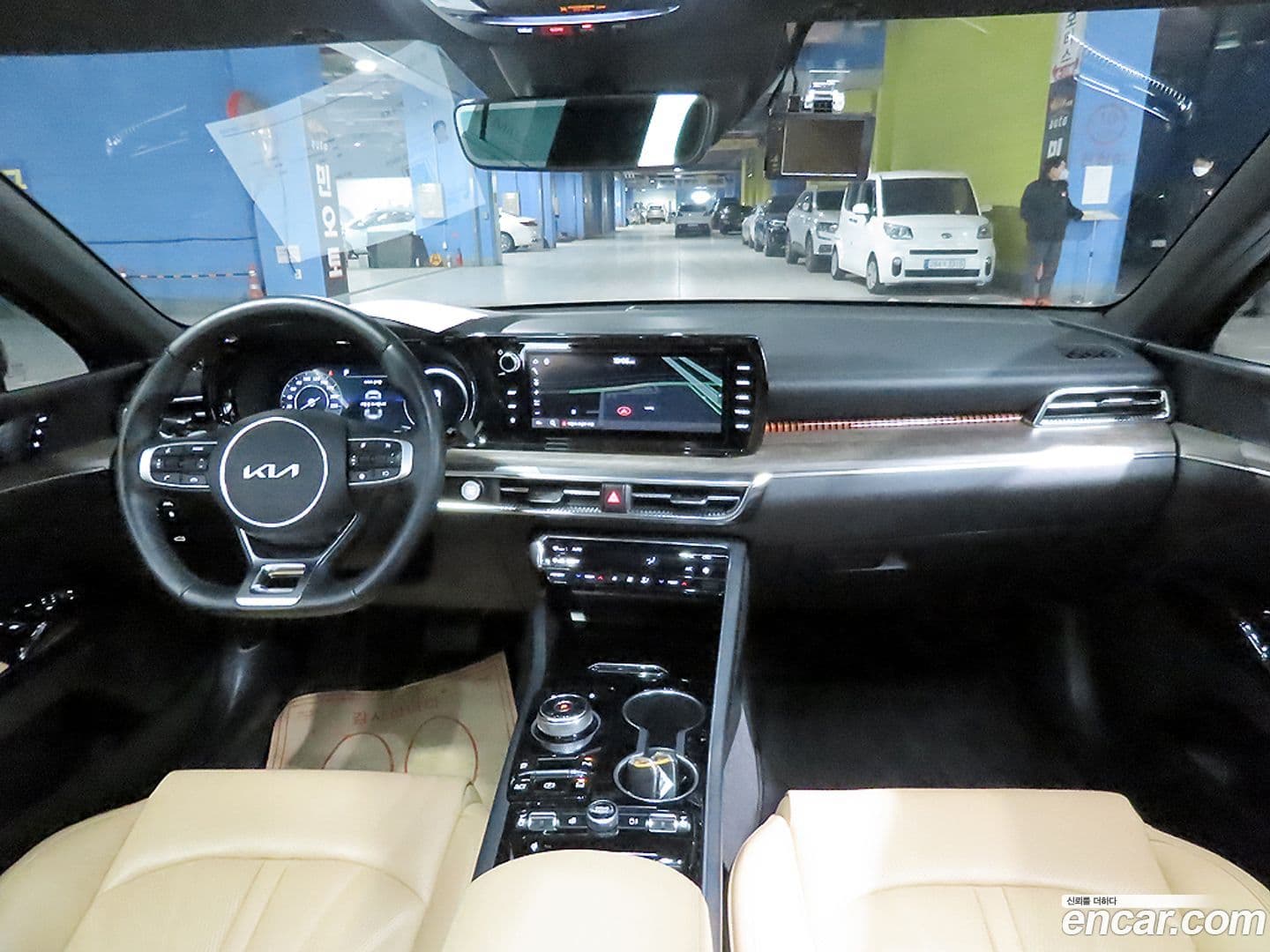 Main__Slider__Photo:K5 Kia 2022.3-4