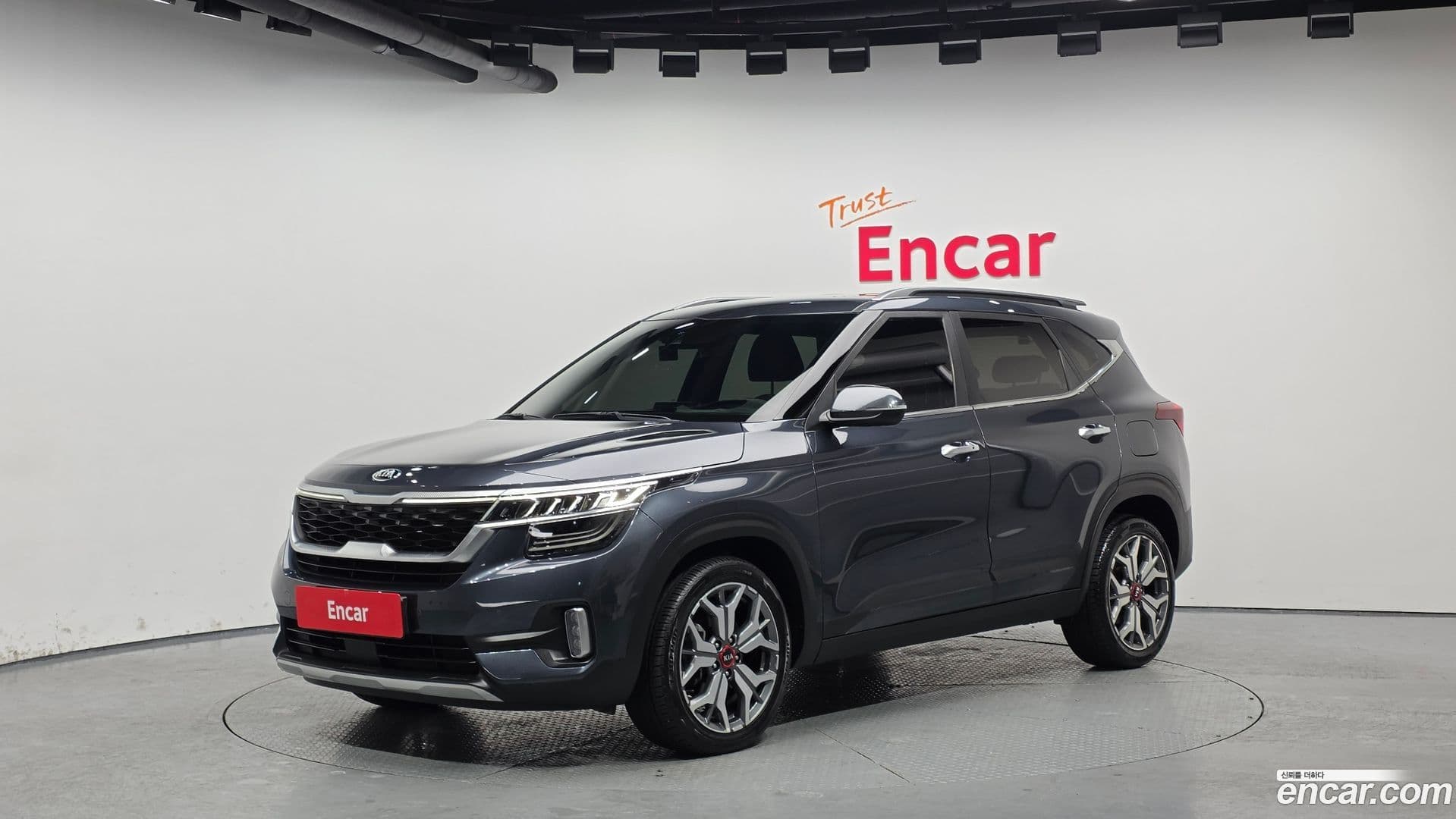Main__Slider__Photo:Seltos Kia 2019.9-0