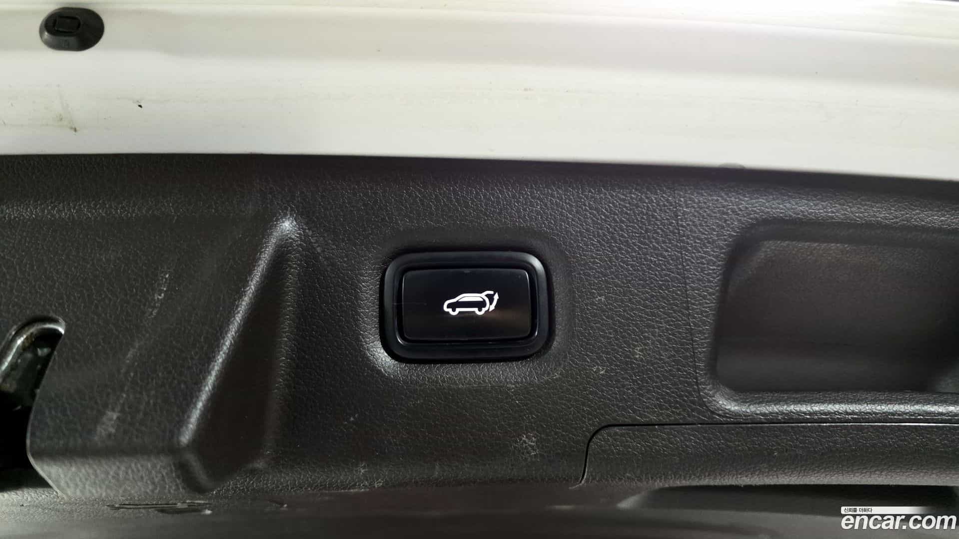 Santafe Hyundai 2022.3-OPTION-024