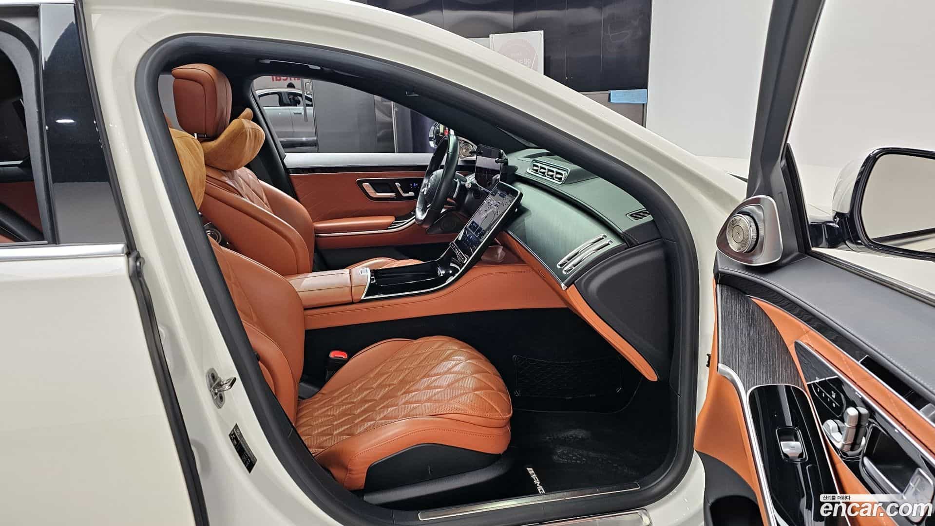 S-Class Mercedes-Benz 2022.3-INNER-010