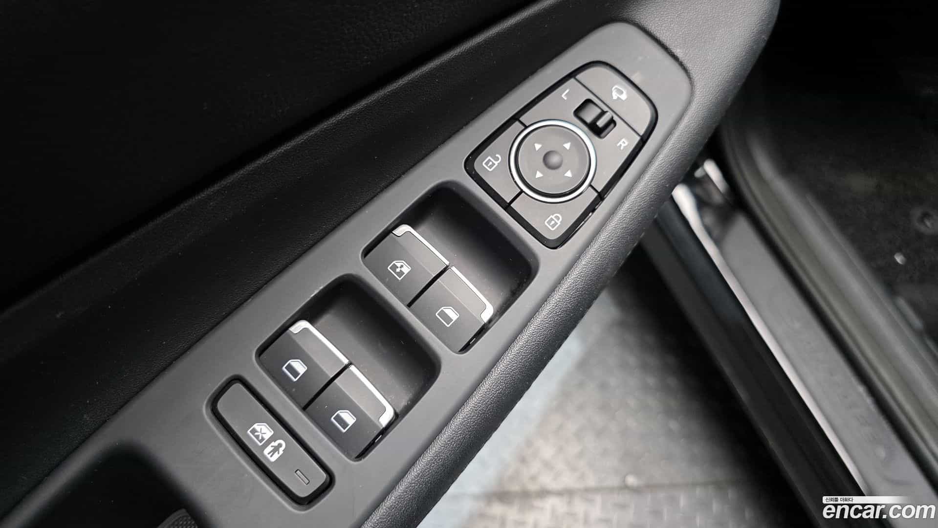 Santafe Hyundai 2023.0-OPTION-018