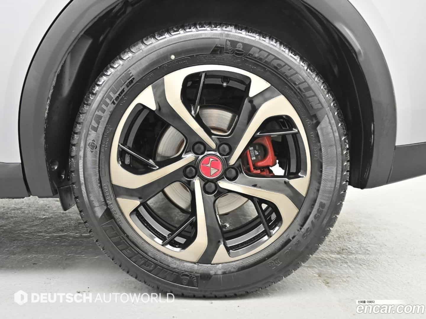 DS7 Citroën / DS 2020.9-OUTER-005