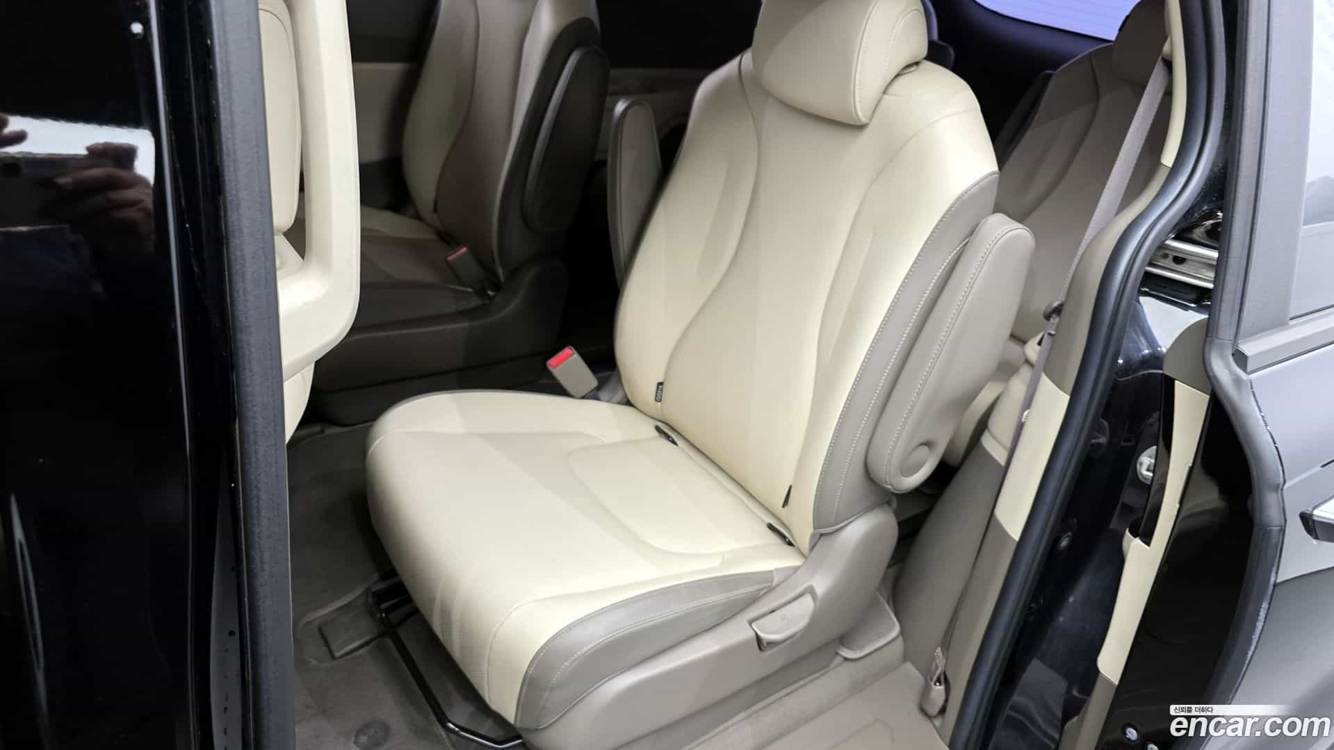 Canival Kia 2021.2-OPTION-015