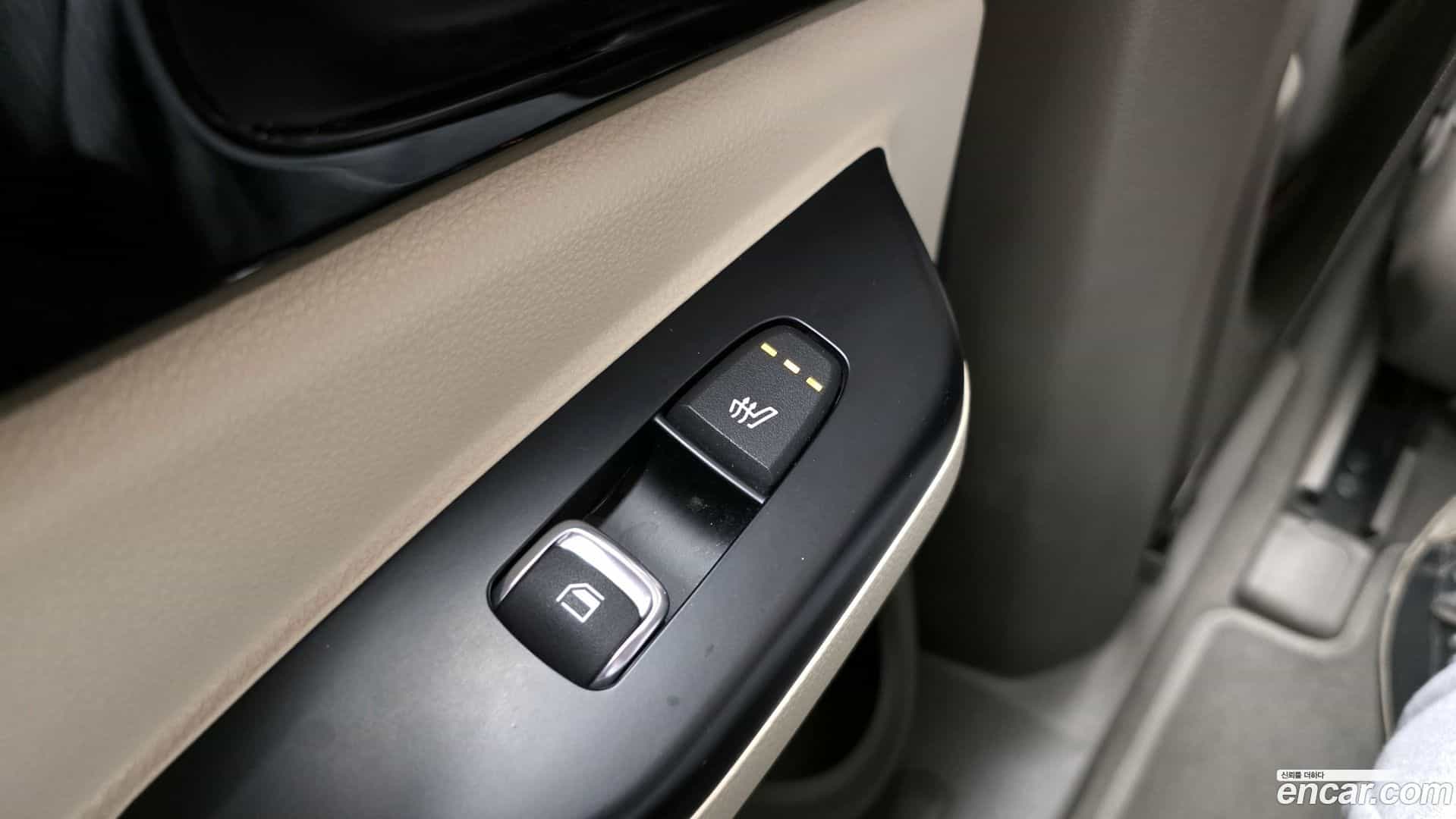 Canival Kia 2021.2-OPTION-024