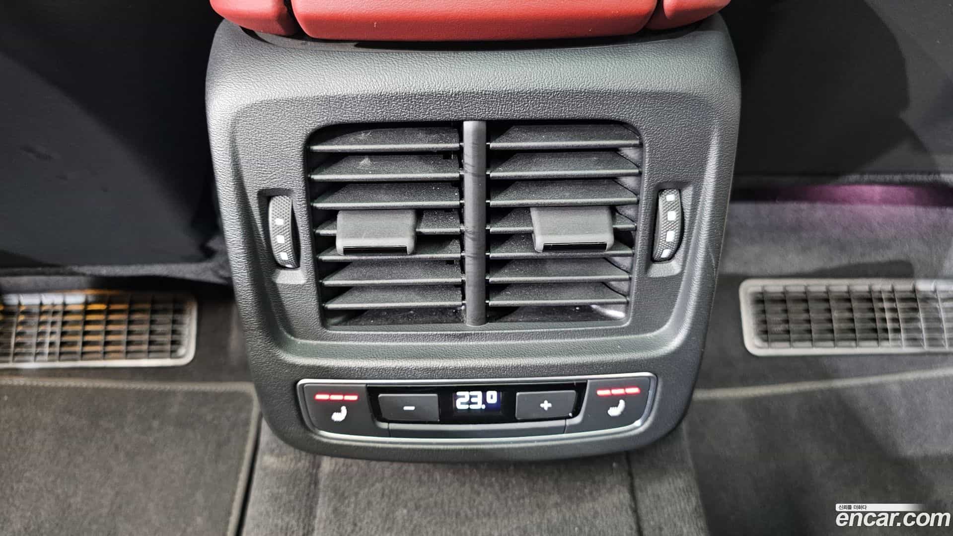 e-tron GT Audi 2021.11-OPTION-022
