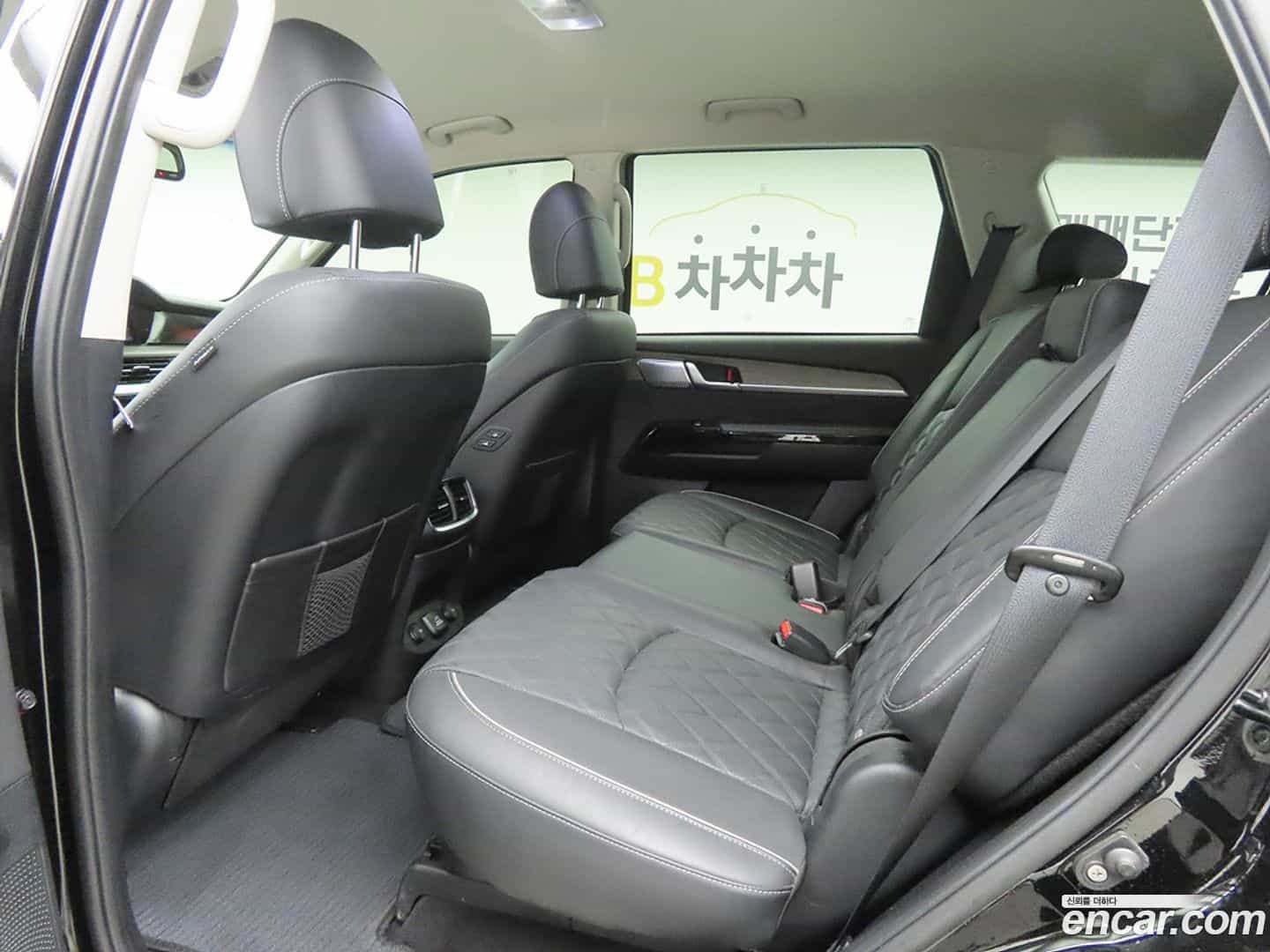 Mohave Kia 2022.4-INNER-006