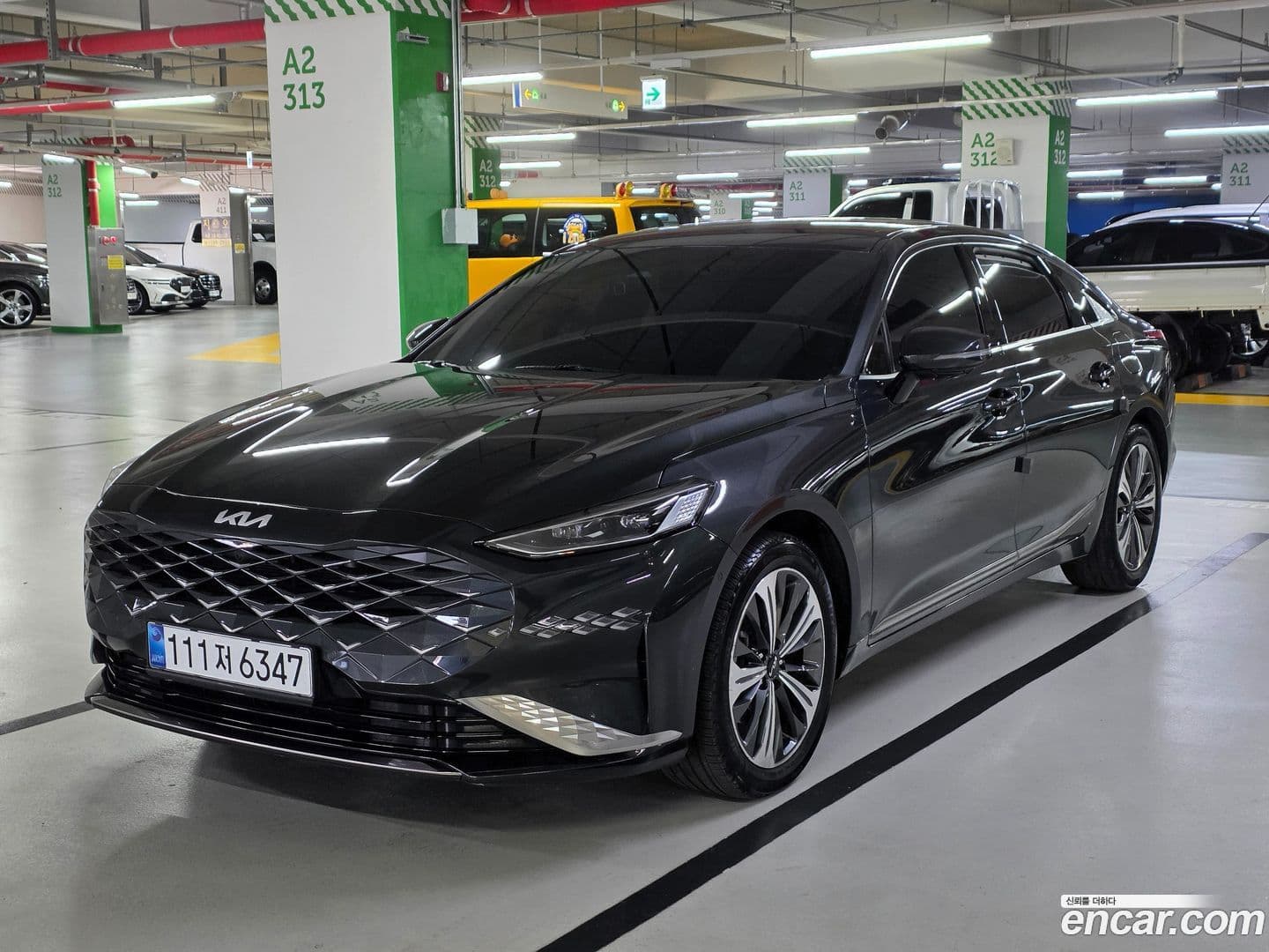 Main__Slider__Photo:K8 Kia 2022.11-0