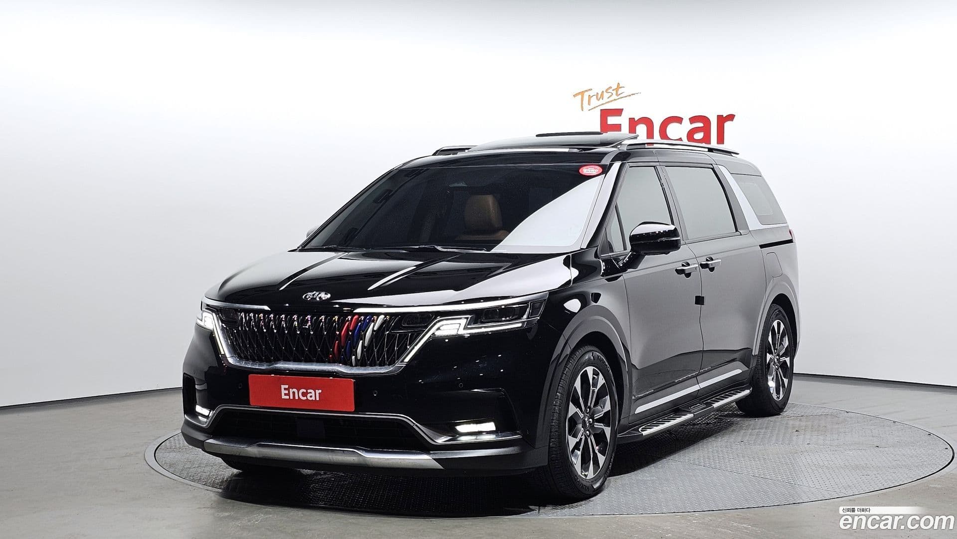 Main__Slider__Photo:Canival Kia 2021.0-0