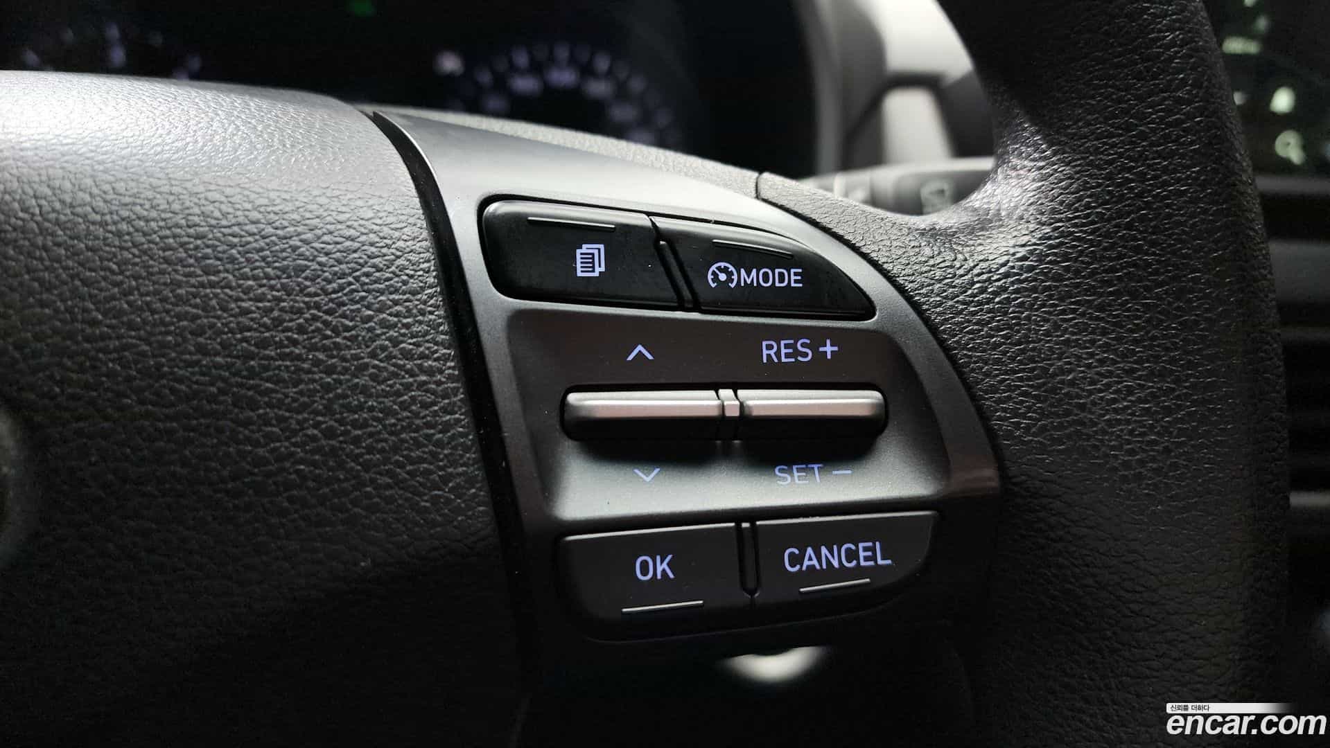 Kona Hyundai 2017.9-OPTION-021