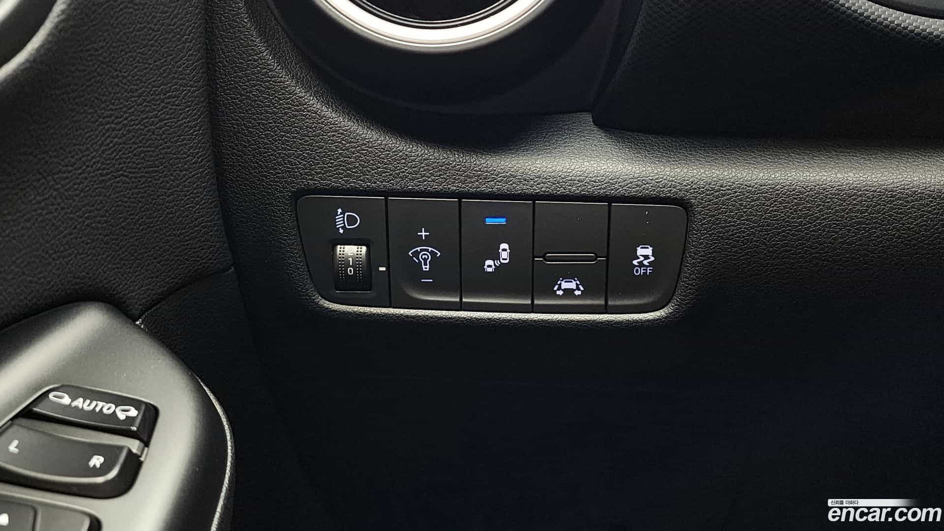 Kona Hyundai 2017.9-OPTION-022