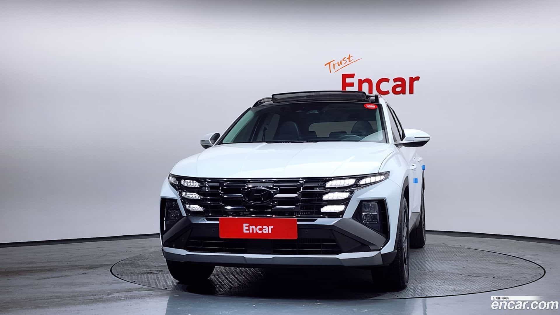 Tucson Hyundai 2024.0-OUTER-003