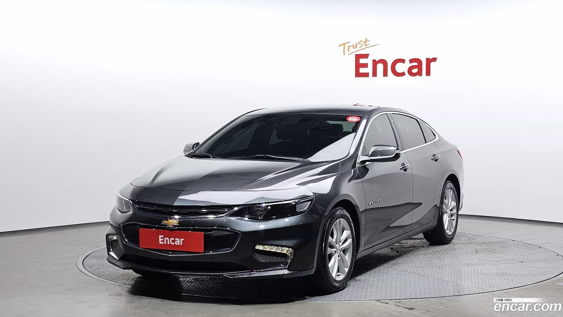 Malibu Chevrolet 2017.11-OUTER-001