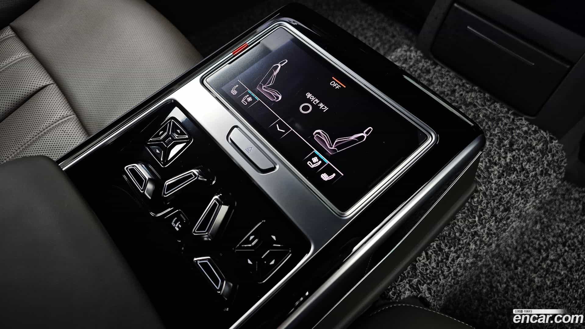 A8 Audi 2021.6-OPTION-022