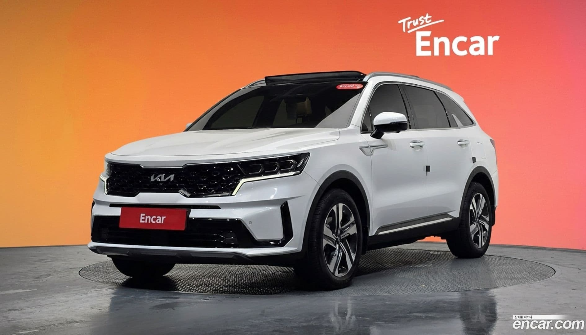 Main__Slider__Photo:Sorento Kia 2023.3-0