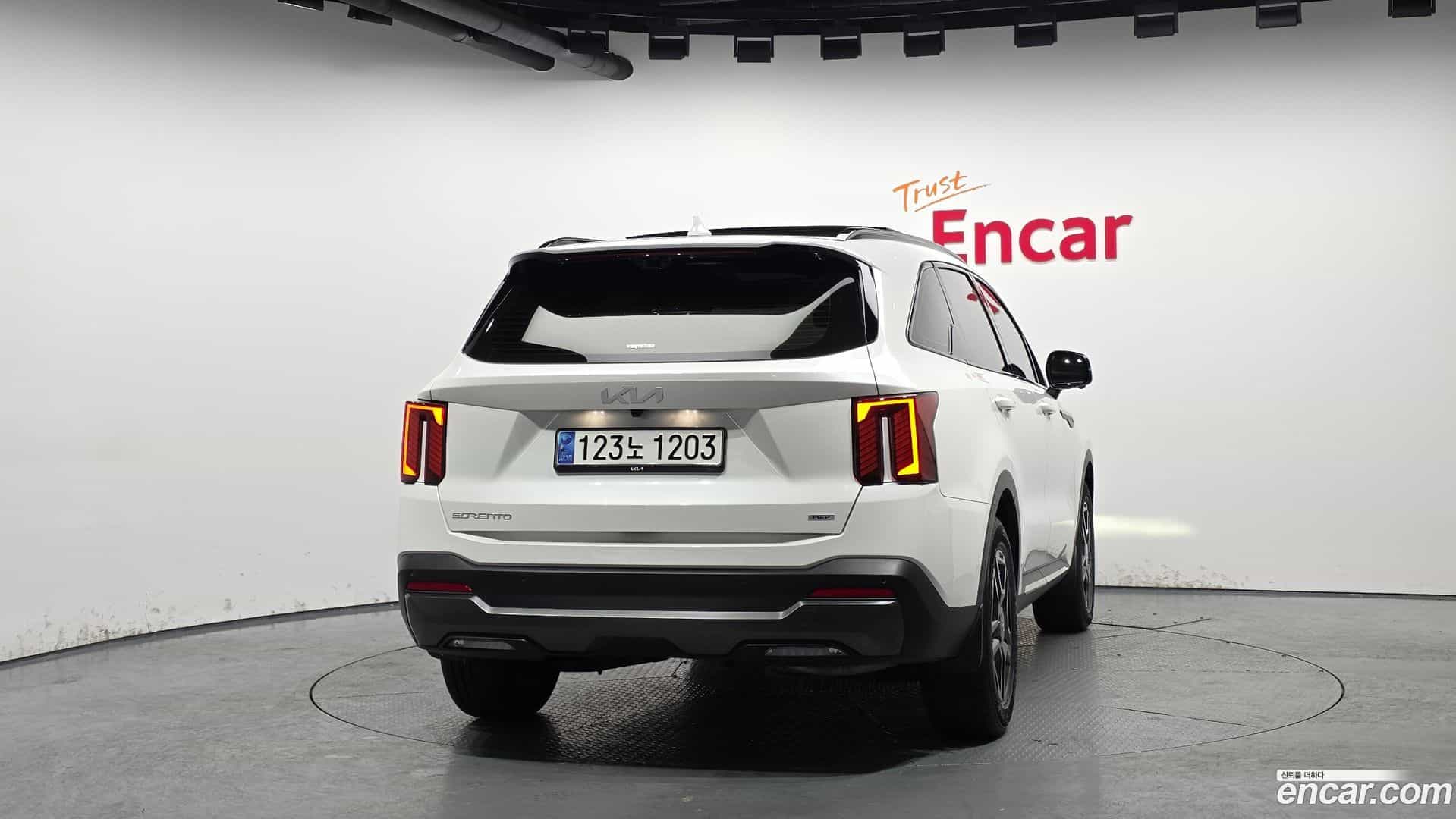 Sorento Kia 2024.0-OUTER-004