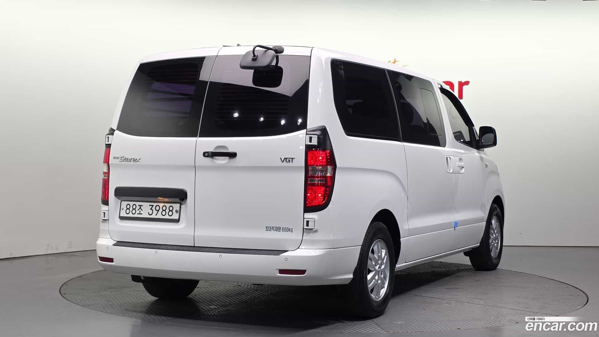 Starex Hyundai 2018.6-OUTER-002