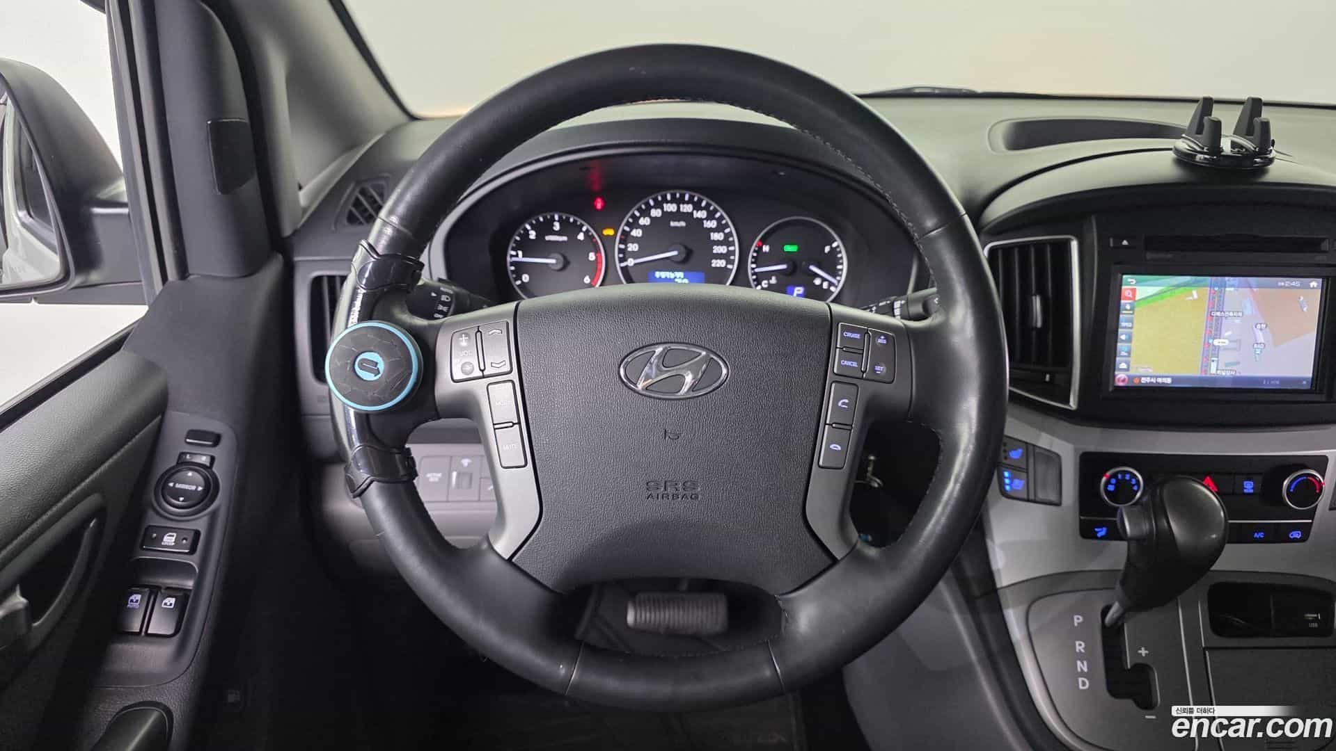 Starex Hyundai 2018.6-OPTION-018