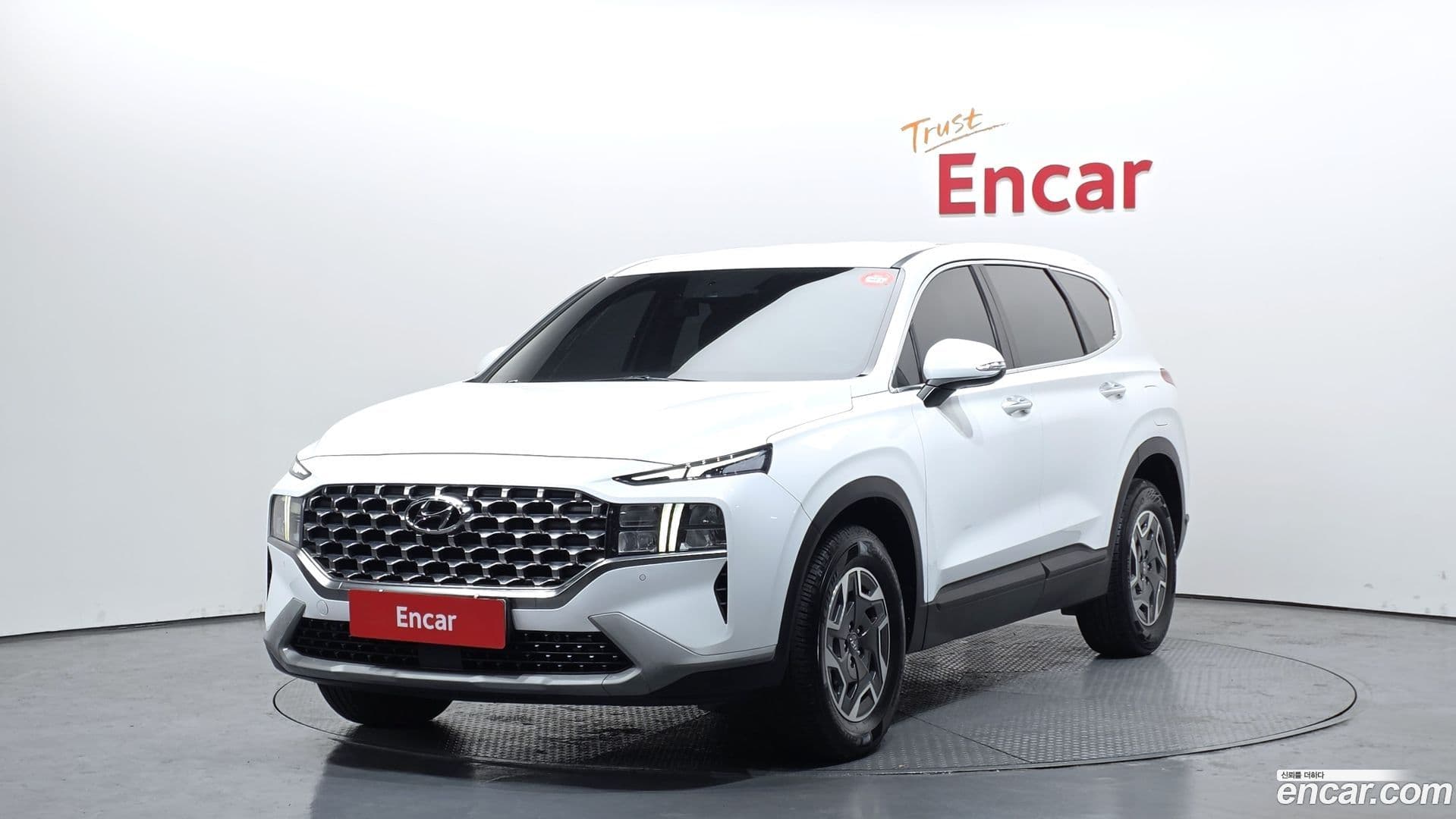 Main__Slider__Photo:Santafe Hyundai 2021.11-0