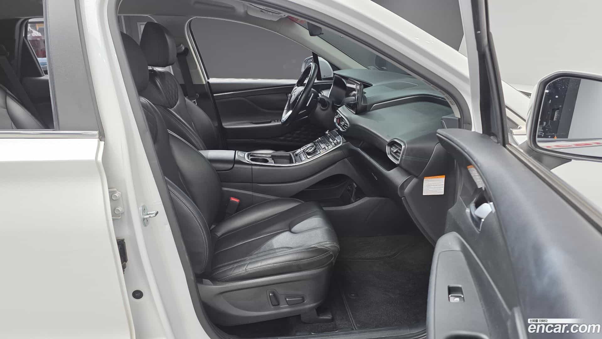 Santafe Hyundai 2021.11-INNER-010