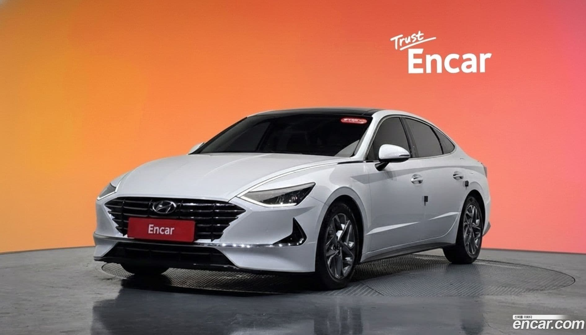 Main__Slider__Photo:Sonata Hyundai 2019.4-0