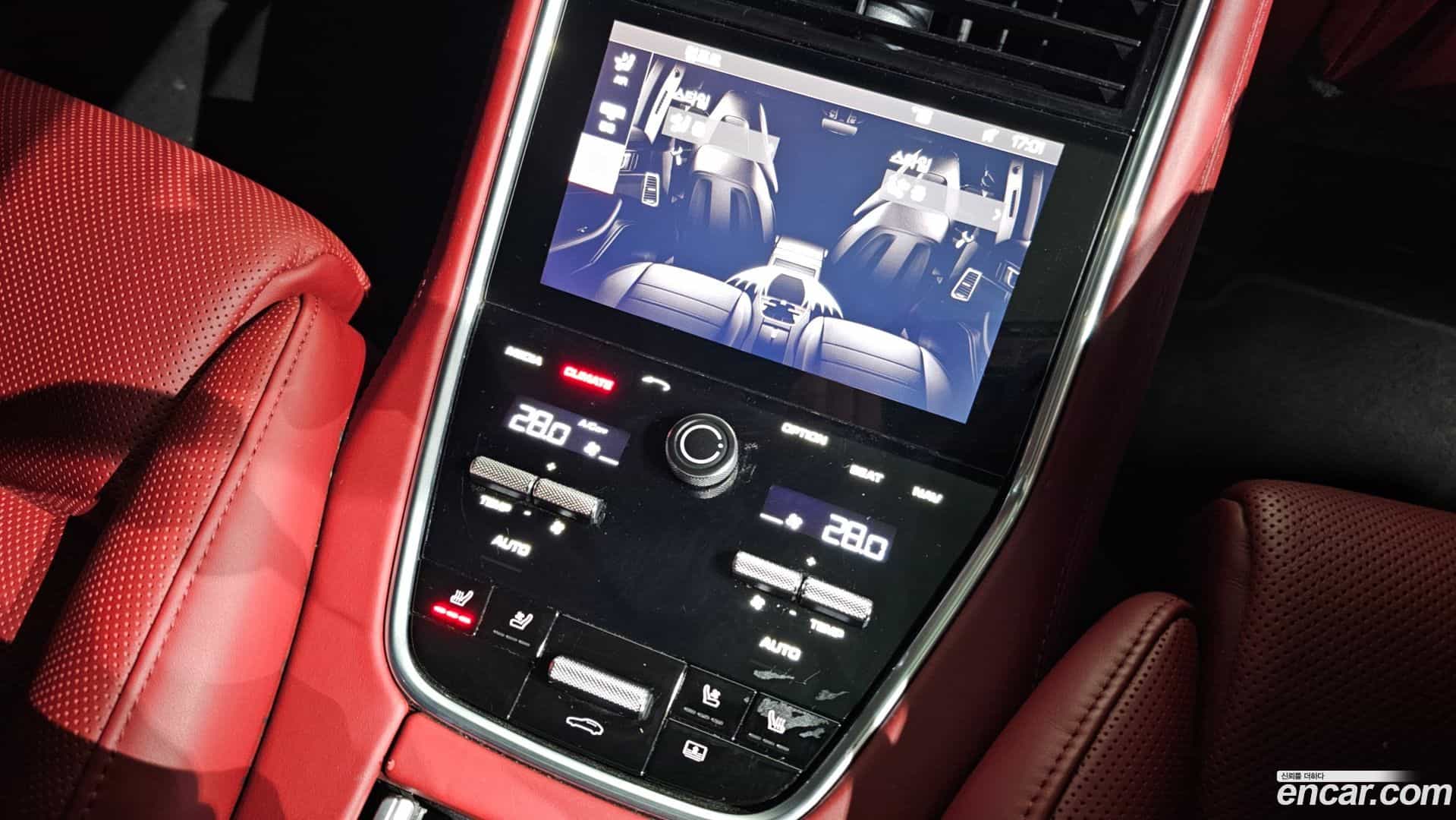 Panamera Porsche 2019.7-OPTION-022
