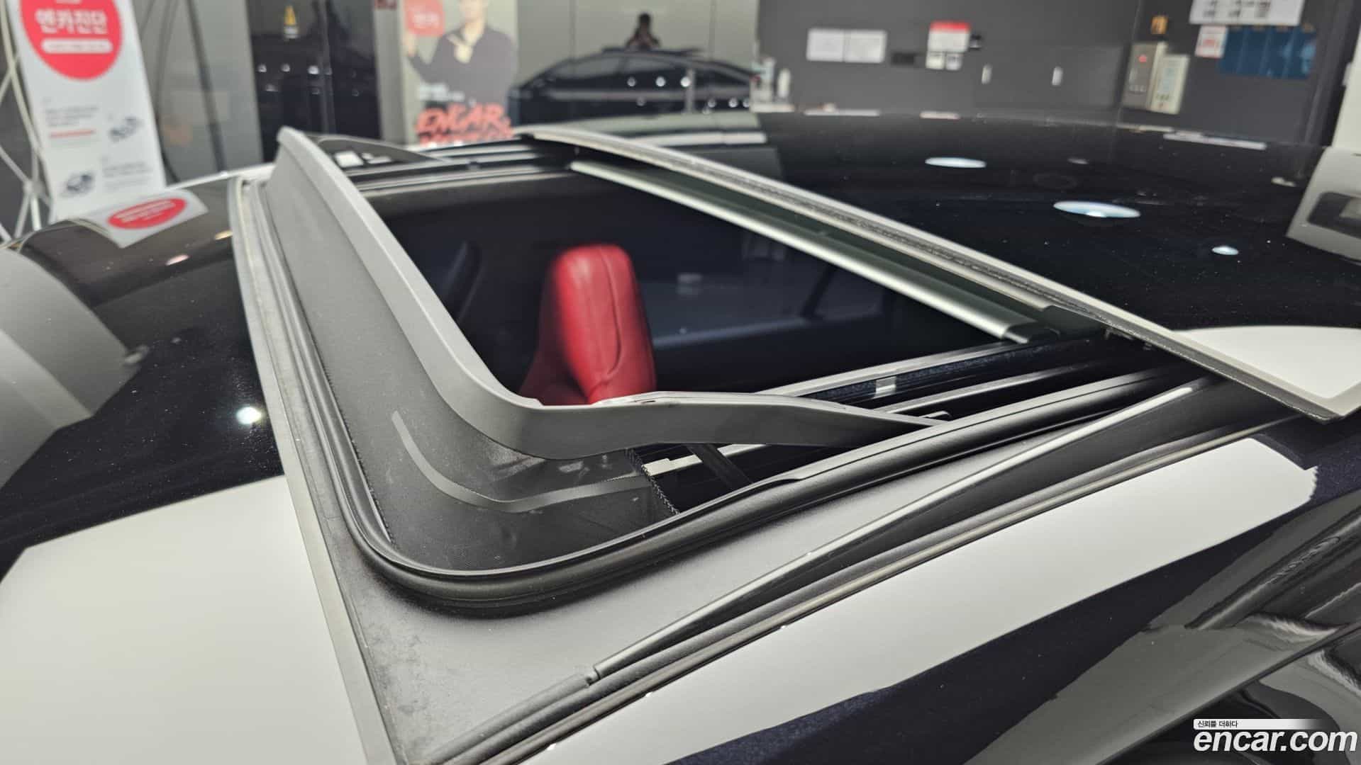 Panamera Porsche 2019.7-OPTION-023