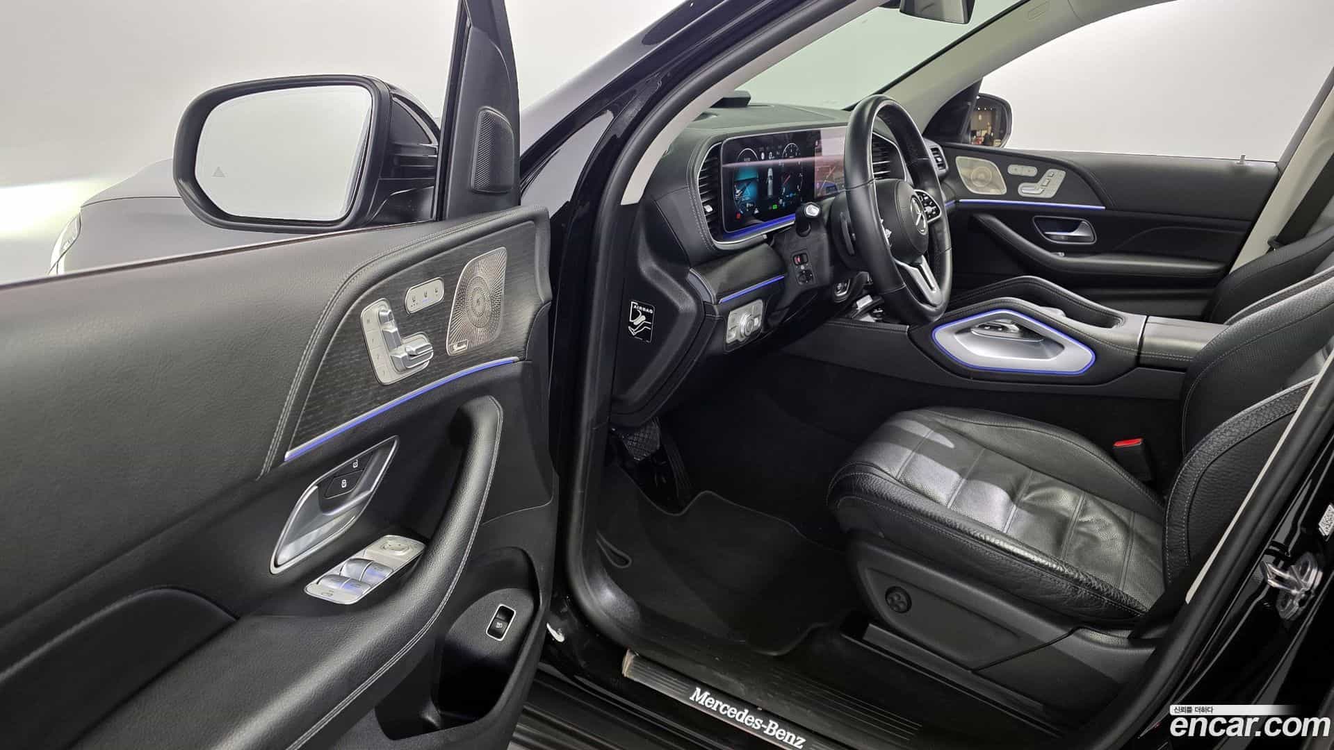 GLE-Class Mercedes-Benz 2023.3-OPTION-015