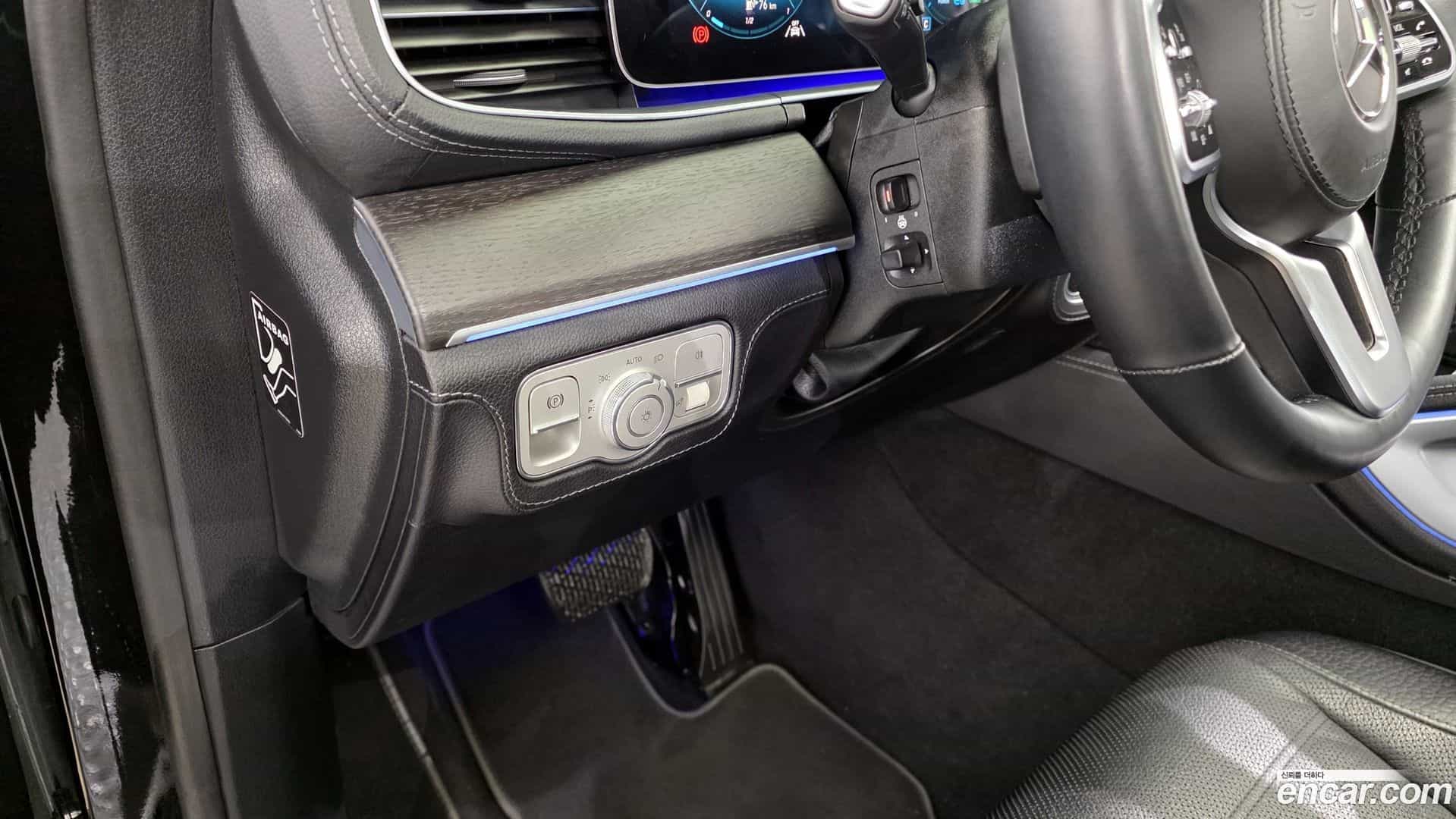 GLE-Class Mercedes-Benz 2023.3-OPTION-019